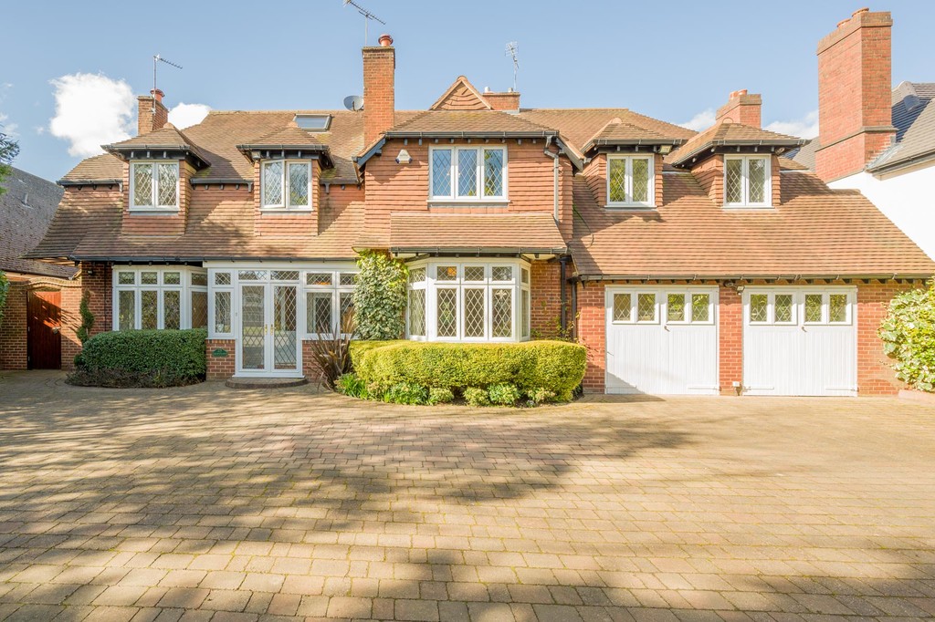 Properties and Houses for Sale in Edgbaston, Birmingham