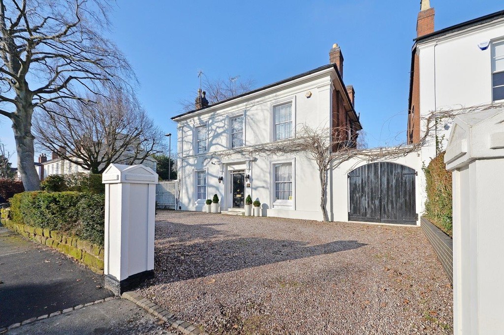 84 Farquhar Road, Edgbaston, Birmingham, B15 2QJ Robert Powell