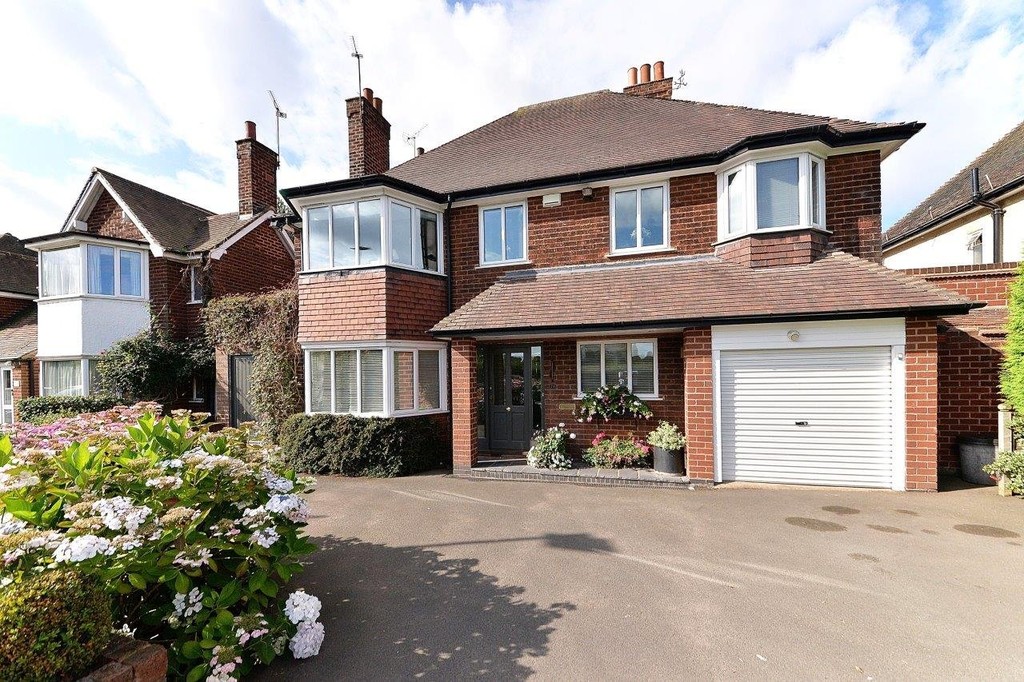 Properties and Houses for Sale in Edgbaston, Birmingham