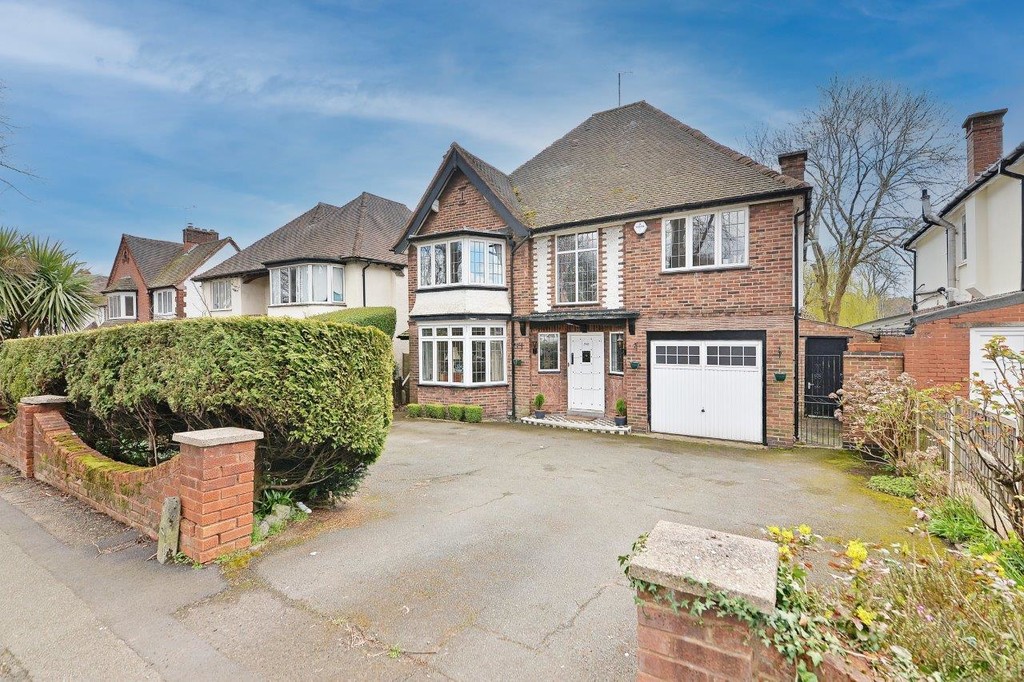 Properties and Houses for Sale in Edgbaston, Birmingham