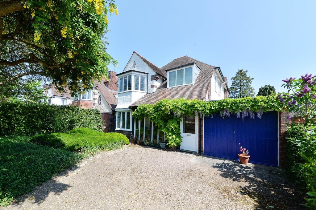 Properties and Houses for Sale in Edgbaston, Birmingham